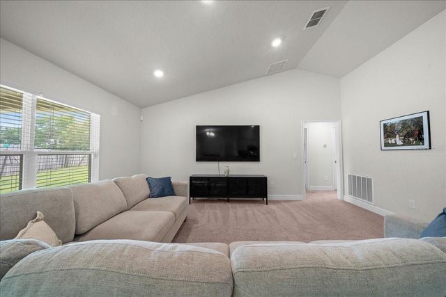 97 DOGWOOD DRIVE LOOP, Ocala, FL 34472