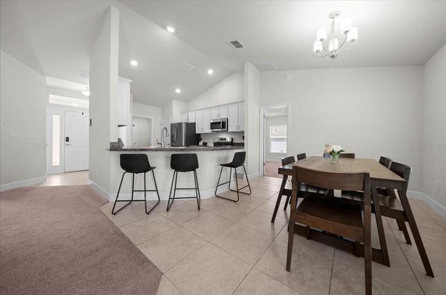 97 DOGWOOD DRIVE LOOP, Ocala, FL 34472