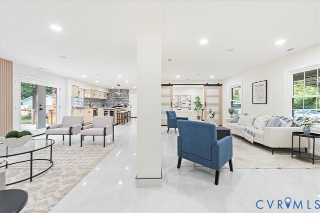 3154 Martin Johnson Rd, Chesapeake, VA 23323