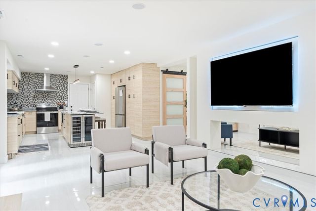 3154 Martin Johnson Rd, Chesapeake, VA 23323