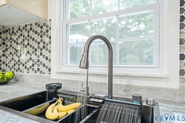 3154 Martin Johnson Rd, Chesapeake, VA 23323