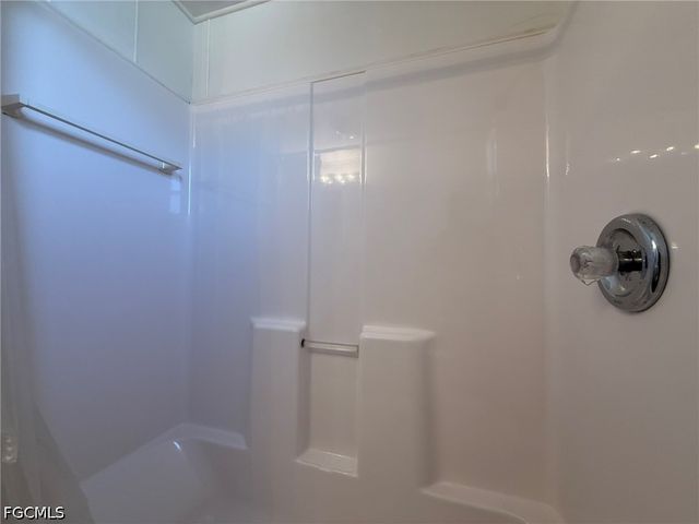 120 Lantern PL, North Fort Myers, FL 33917