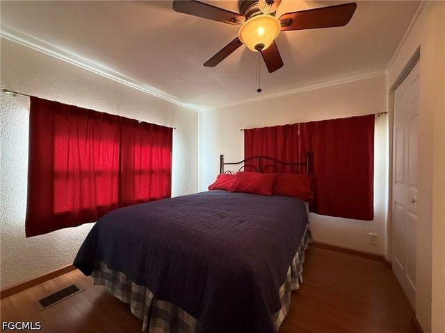 120 Lantern PL, North Fort Myers, FL 33917