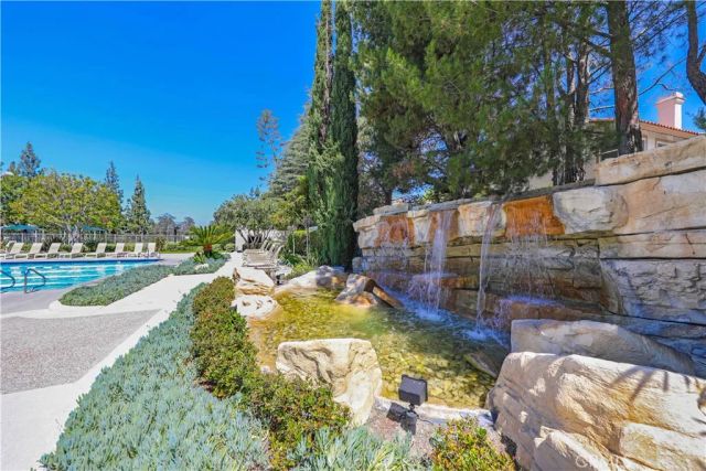 22401 Bayberry, Mission Viejo, CA 92692