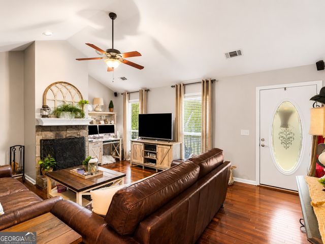 305 Annie Lane, Locust Grove, GA 30248
