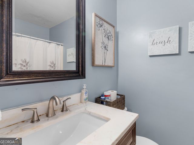 305 Annie Lane, Locust Grove, GA 30248