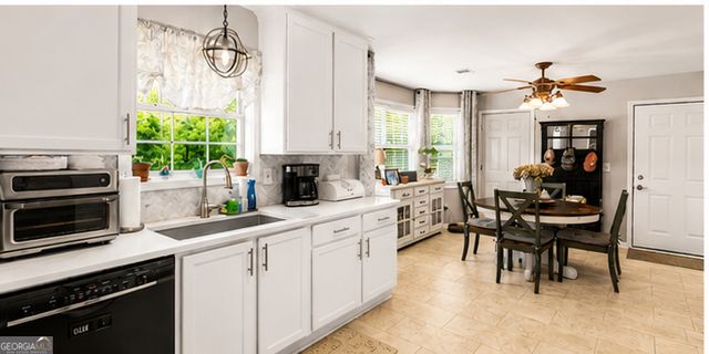 305 Annie Lane, Locust Grove, GA 30248