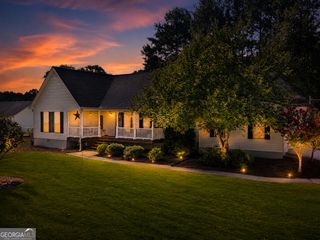 305 Annie Lane, Locust Grove, GA 30248