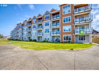 1000 N HOLLADAY Dr 101, Seaside, OR 97138