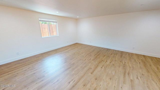 936 Calle Pensamiento B, Thousand Oaks, CA 91360