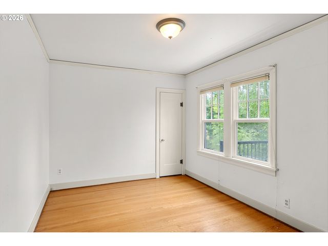 3236 Se FRANKLIN St, Portland, OR 97202