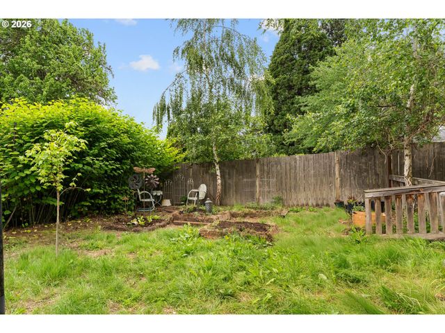 3236 Se FRANKLIN St, Portland, OR 97202