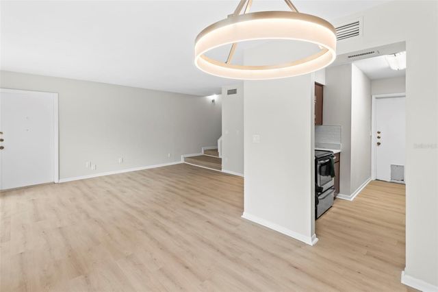 6226 GOLDENMOSS WAY 6226, Tampa, FL 33617