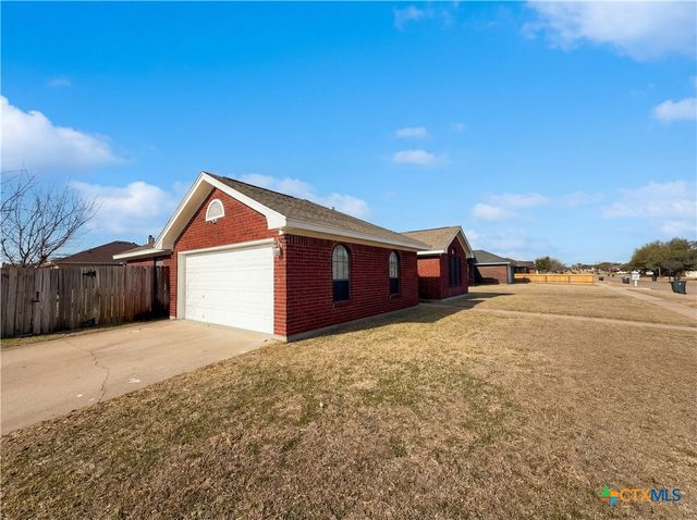 1802 Moonstone Drive, Killeen, TX 76549