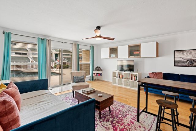 1818 S Lakeshore BLVD 8, Austin, TX 78741