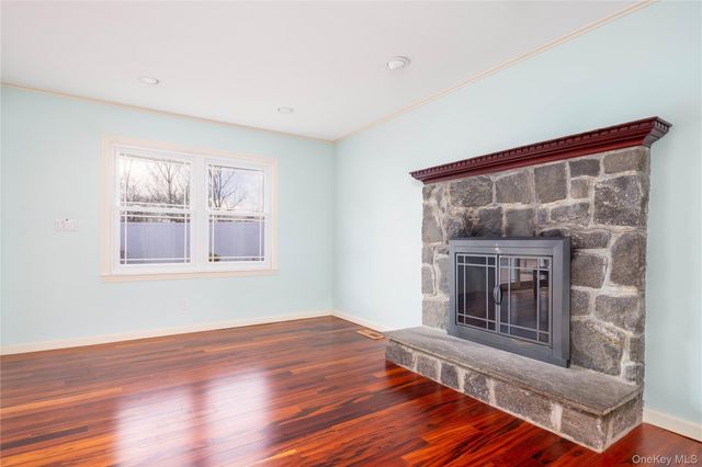 1650 Gillette Drive, East Marion, NY 11939