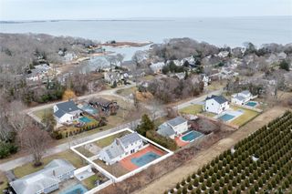 1650 Gillette Drive, East Marion, NY 11939