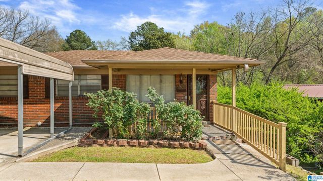 2025 FAIRFAX AVENUE, Bessemer, AL 35020