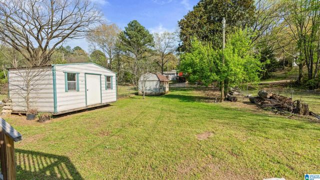 2025 FAIRFAX AVENUE, Bessemer, AL 35020