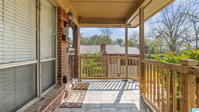 2025 FAIRFAX AVENUE, Bessemer, AL 35020