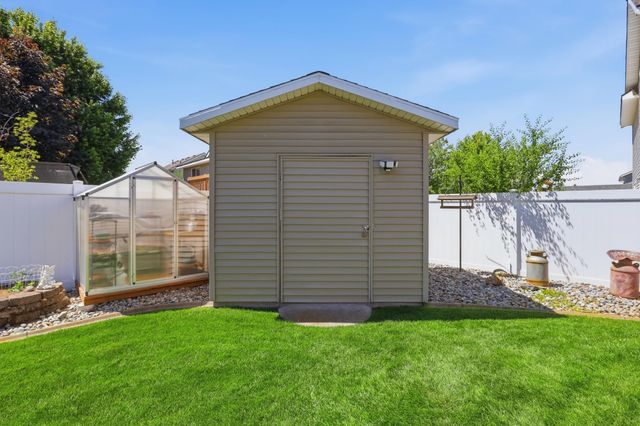 17410 E Knox Ave, Spokane Valley, WA 99016