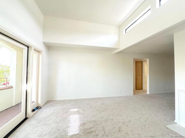 7560 Eads Ave 11, San Diego, CA 92037