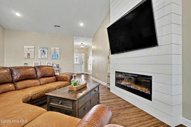3868 Stone Harbor Place, Leland, NC 28451