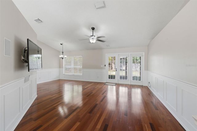 1512 BAY VIEW STREET, Tarpon Springs, FL 34689