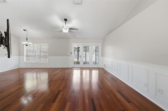 1512 BAY VIEW STREET, Tarpon Springs, FL 34689