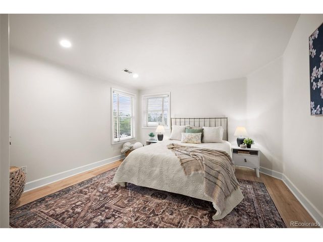 559 Jackson St, Denver, CO 80206