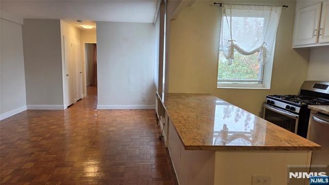2345 Linwood Avenue 6A, Fort Lee, NJ 07024