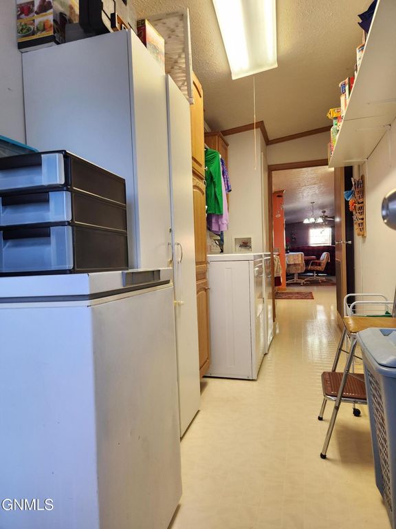 125 Maryland Street, Bismarck, ND 58504 photo 28