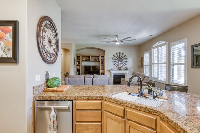6611 W Morris Avenue, Fresno, CA 93723