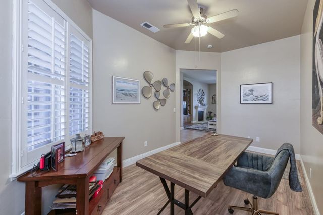 6611 W Morris Avenue, Fresno, CA 93723