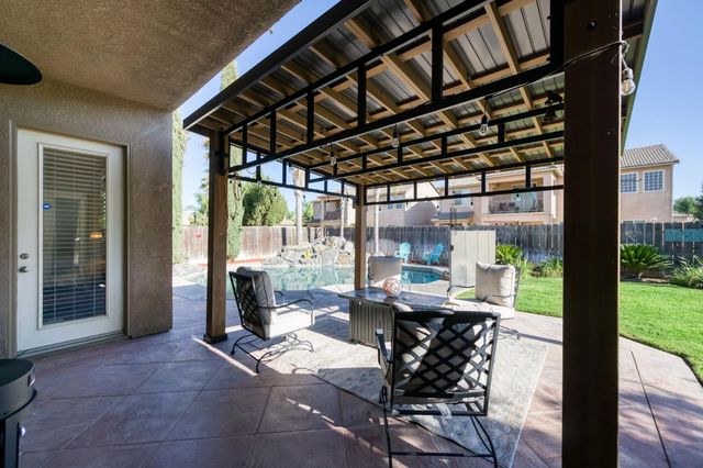 6611 W Morris Avenue, Fresno, CA 93723