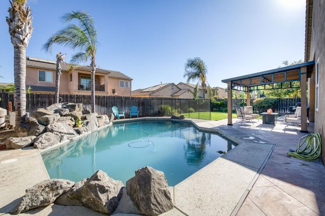 6611 W Morris Avenue, Fresno, CA 93723