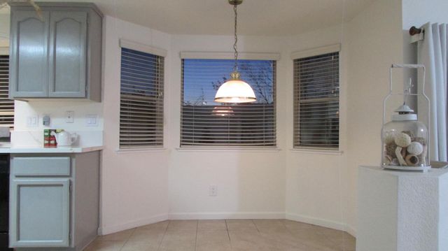 101 Duxbury Way, Folsom, CA 95630