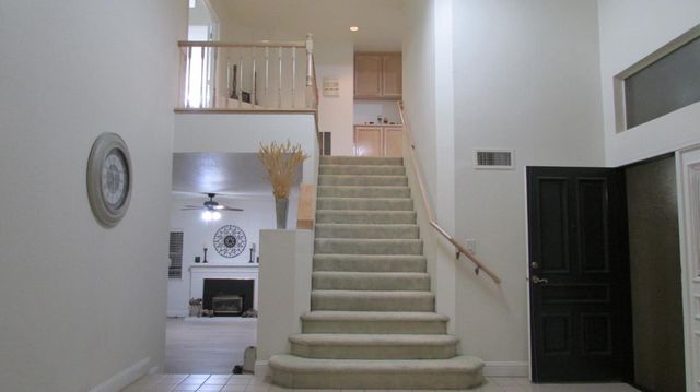 101 Duxbury Way, Folsom, CA 95630