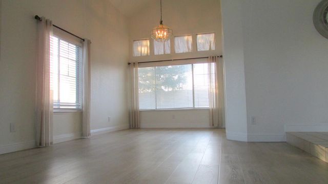 101 Duxbury Way, Folsom, CA 95630