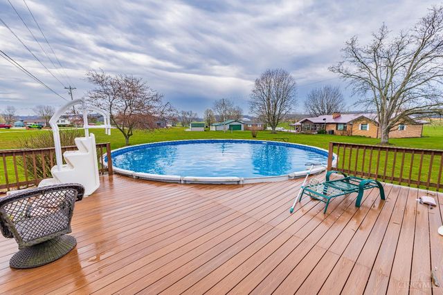 175 Paula Drive, West Union, OH 45693