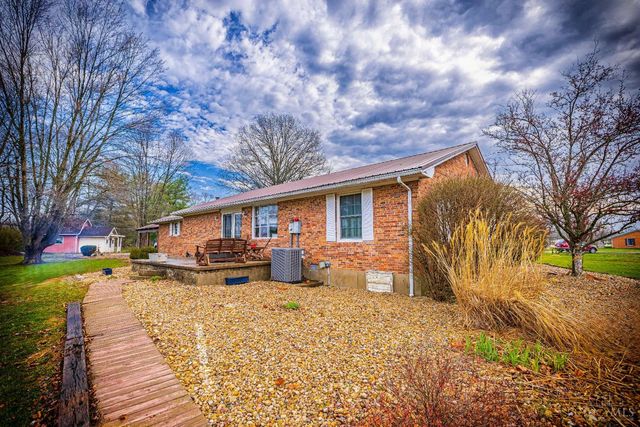 175 Paula Drive, West Union, OH 45693