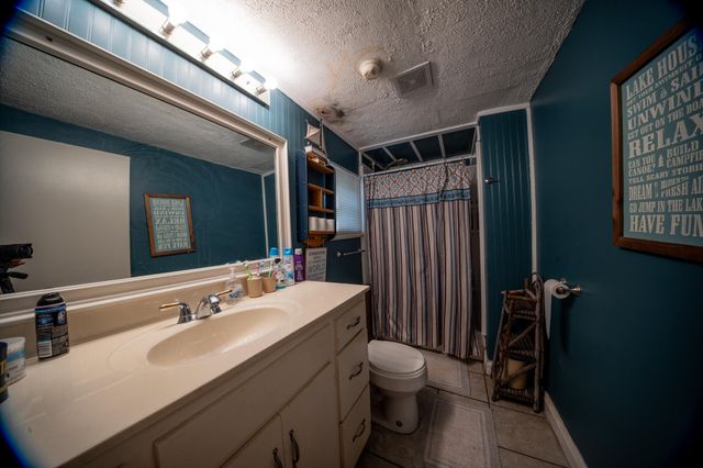 24150 County Road 255, Pittsburg, MO 65724