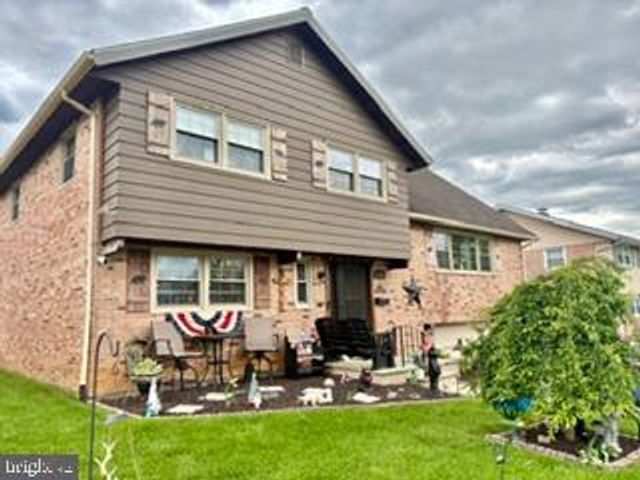 1306 WHITFIELD BLVD, Reading, PA 19609