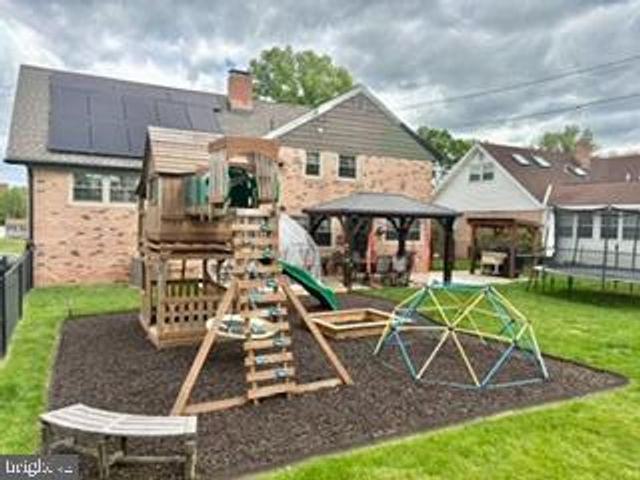 1306 WHITFIELD BLVD, Reading, PA 19609