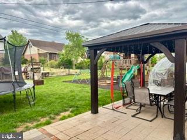 1306 WHITFIELD BLVD, Reading, PA 19609