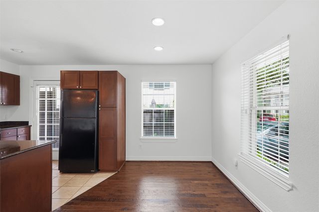 4723B Bradford Drive, Dallas, TX 75219