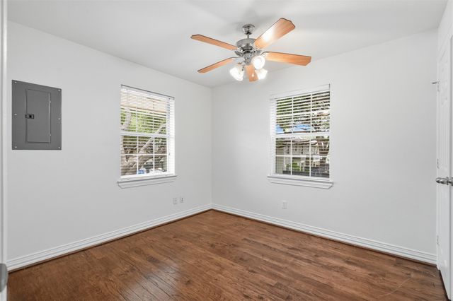 4723B Bradford Drive, Dallas, TX 75219