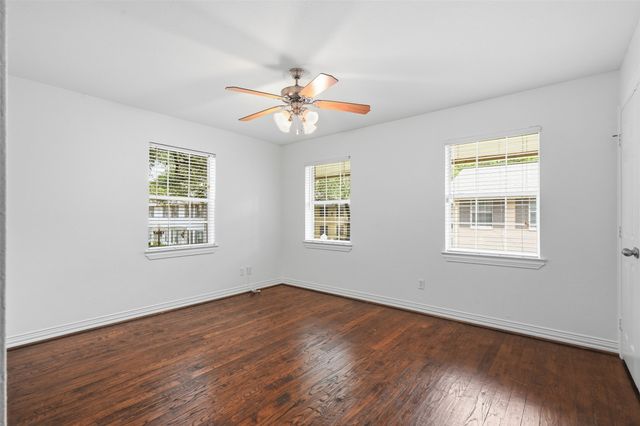 4723B Bradford Drive, Dallas, TX 75219