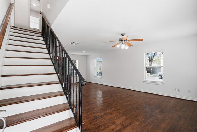4723B Bradford Drive, Dallas, TX 75219