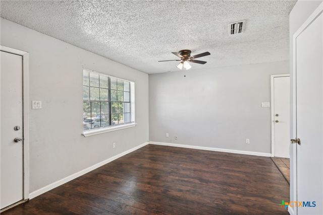 908 Traci Drive, Copperas Cove, TX 76522